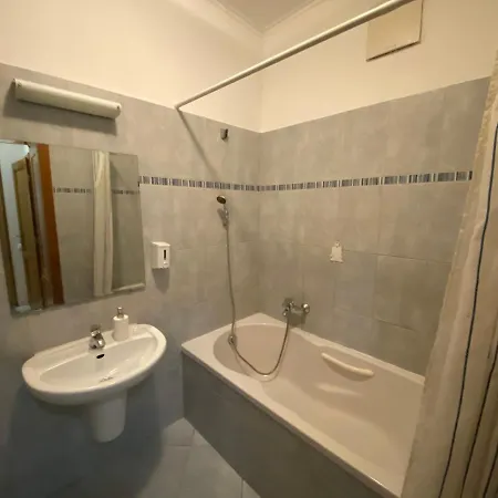 Apartment Gozsdu - Eszterhaz *
